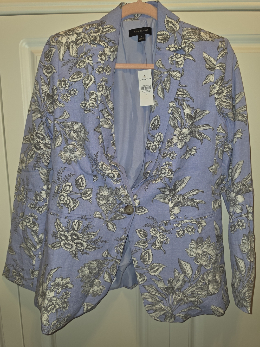 Ann Taylor Blue Floral Notch-Lapel Blazer